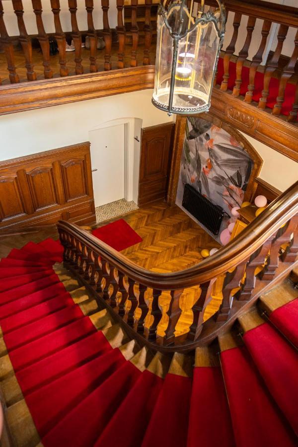 Apartment In Historischer Villa Mit Parkplatz Grünau im Almtal エクステリア 写真