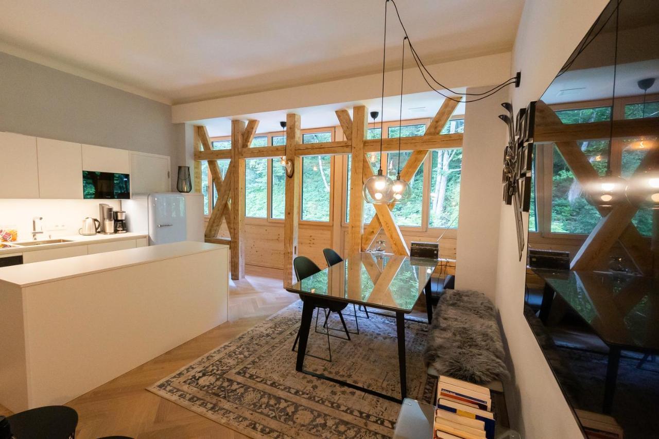 Apartment In Historischer Villa Mit Parkplatz Grünau im Almtal エクステリア 写真